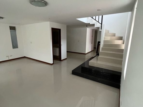 WhatsApp Image 2023 10 27 at 9.41.28 AM