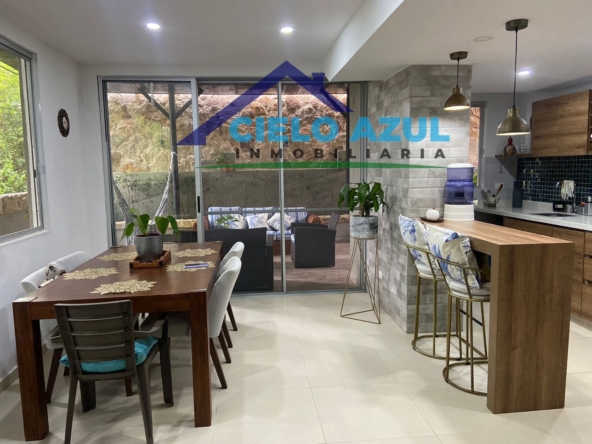 WhatsApp Image 2024 09 10 at 1.32.08 PM 1